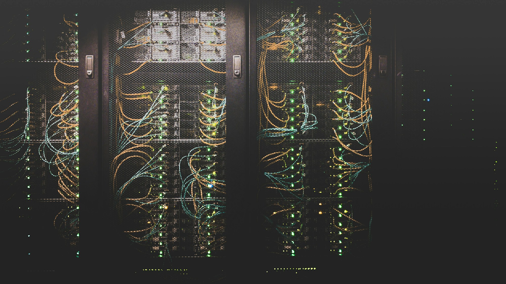 Equipamiento de servidores en un centro de datos